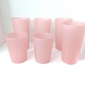 Vintage Mid-Century Modern Pink Tumber set